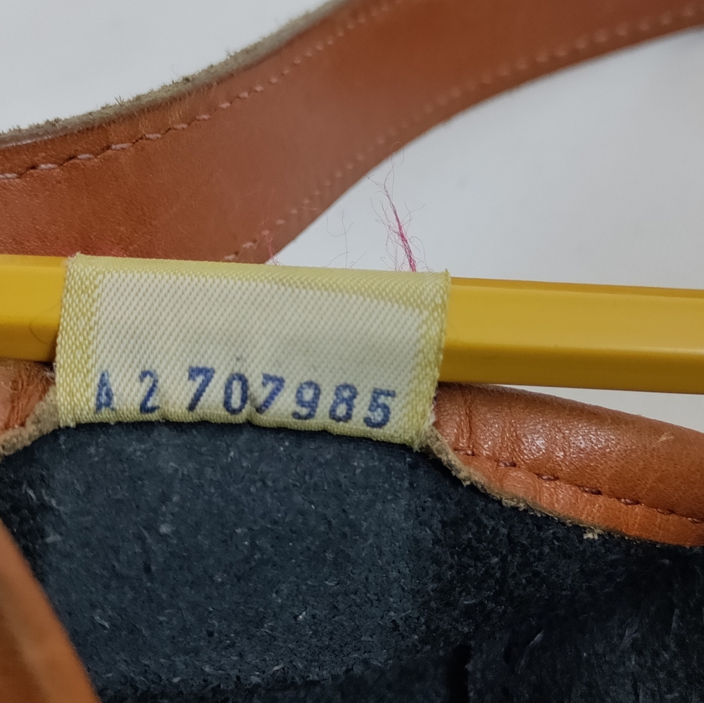 Dooney & Bourke Vintage All Weather Leather Essex Black Tan Crossbody Bag - Picture 11 of 11